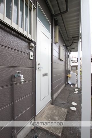 石橋ハイツの玄関写真