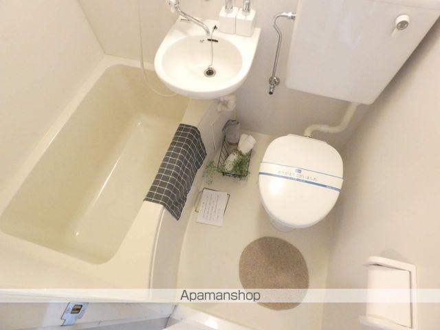 シャトー辰巳の内装写真