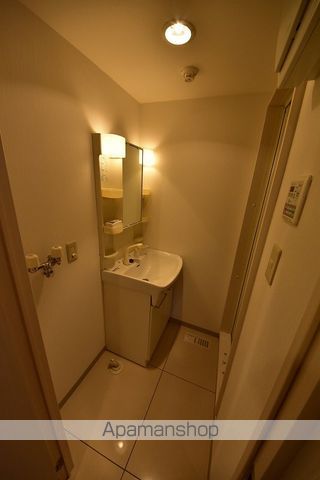 フロントコート南平岸の内装写真