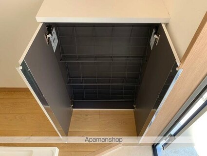 ＧａｒｄｅｎＣｏｕｒｔ上大岡Ａ号棟[1R/18.63m2]の収納