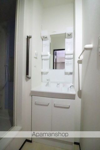 クレイノフロンティアIIIの内装写真