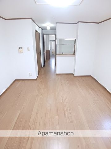 プリムローズSの内装写真