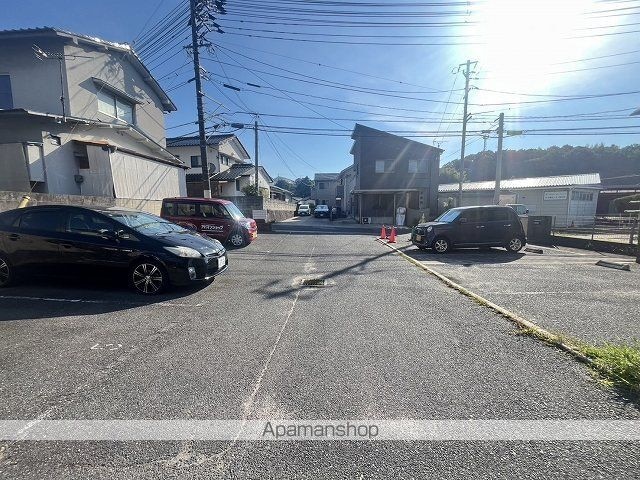 広島県広島市安佐北区口田南６丁目[2LDK/53.61m2]の駐車場