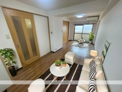 滋賀県大津市皇子が丘３丁目[1LDK/38.88m2]のリビング・居間