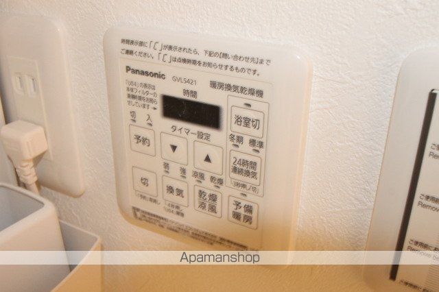 ラシーヌ新北野の内装写真