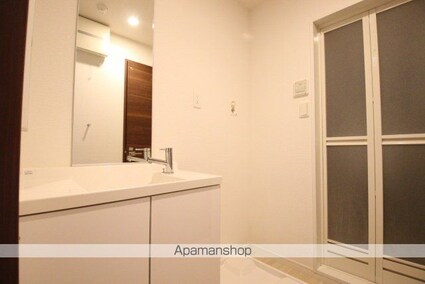 ブランブリエ東山ドゥーエ[1LDK/38.7m2]の洗面所