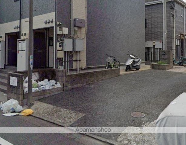 レオパレスHAPPINESS大森IIの玄関写真