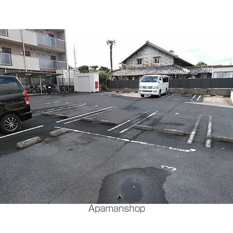 ラフィーネ シャラの内装写真