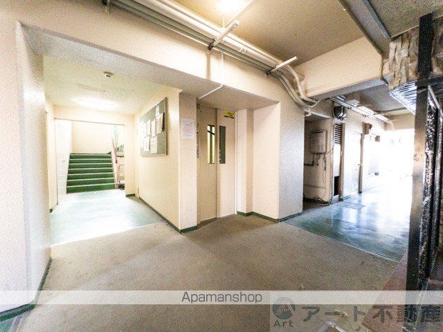 大聖ハイツ 東棟の玄関写真
