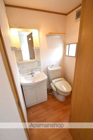 リースランド野高谷 Cの内装写真