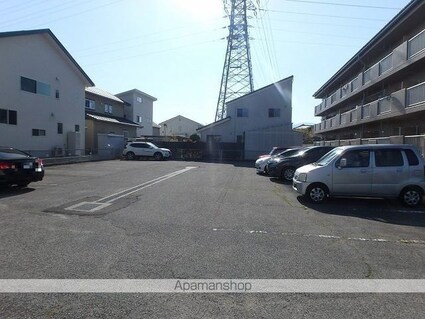 コーポ塩野[2DK/47m2]の駐車場