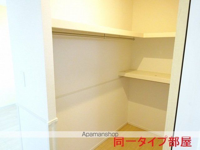 スプリングフィールド IIの内装写真