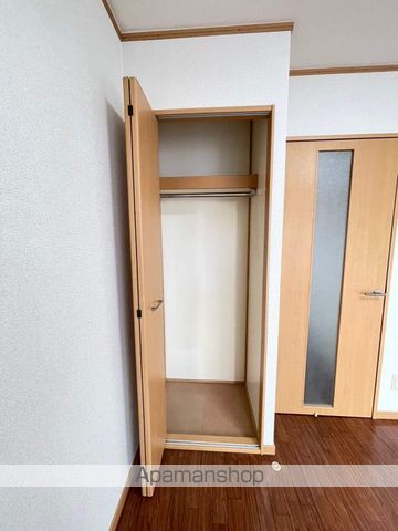 第2年見マンションの内装写真