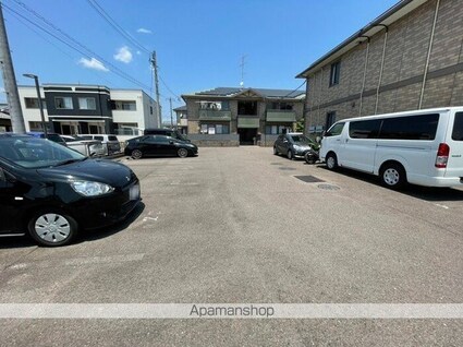 セレッソ大塚　Ａ[2LDK/58.01m2]の駐車場1