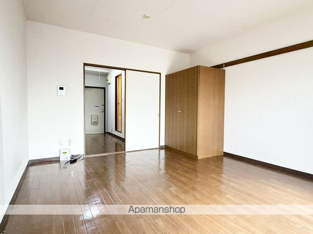 マンションオアシスIIの内装写真