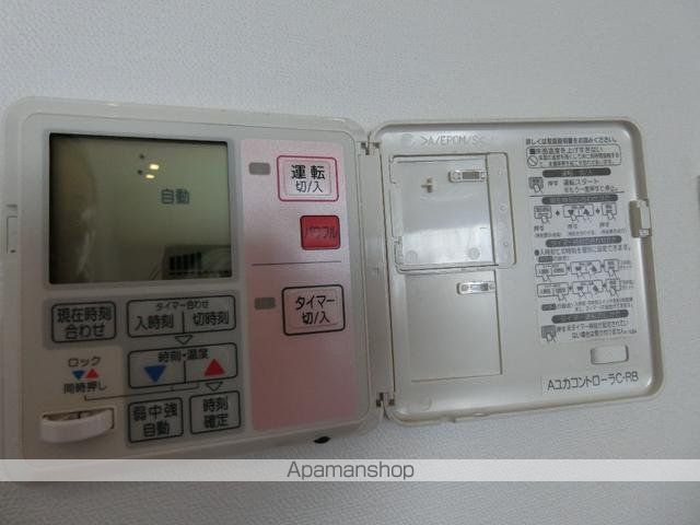 ドゥーエ横濱桜木町の内装写真