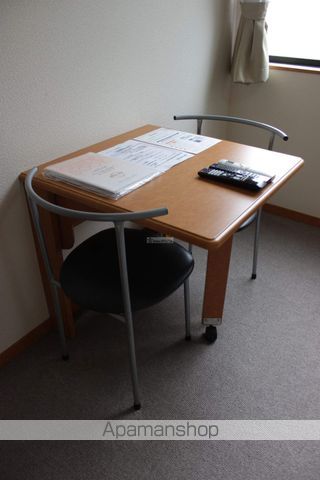 レオパレス東尾道の内装写真