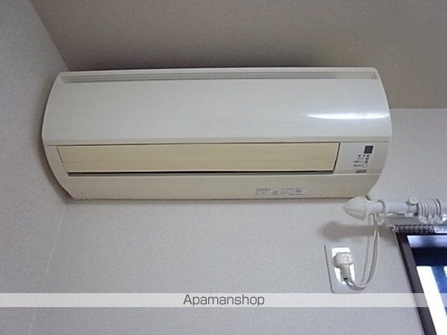 アンプルール リーブル ゴールドクレストの内装写真