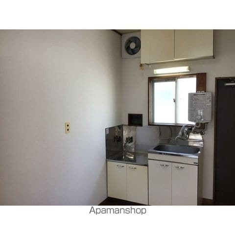 ハイツ元町Aの内装写真