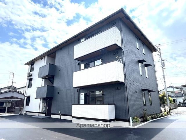 クランツ古川西 A棟の外観写真