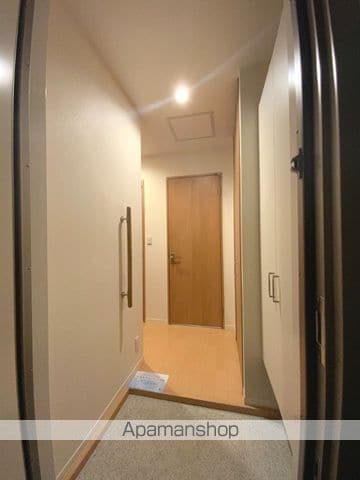コモドクニの内装写真