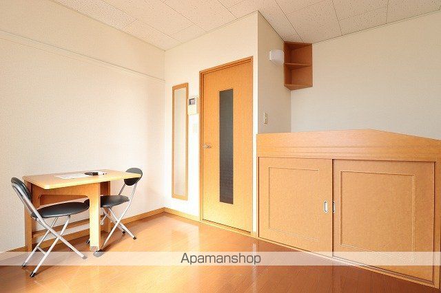 レオパレス雷塚の内装写真