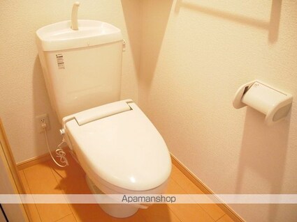 サン　フォレスト　ヴィラ[2LDK/57.52m2]のトイレ