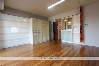 コリドールベイ[1K/37.5m2]のリビング・居間