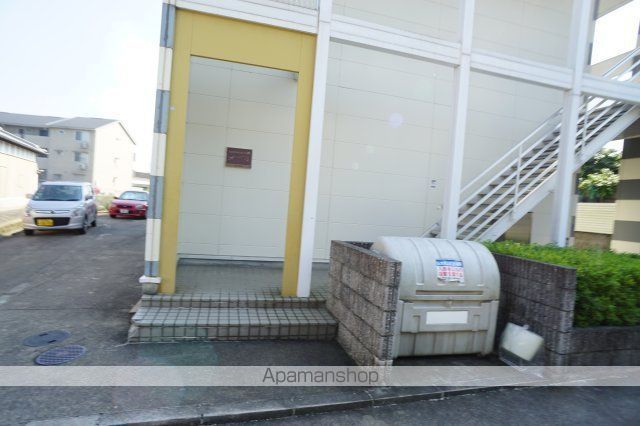 レオパレス大陽参番館の玄関写真