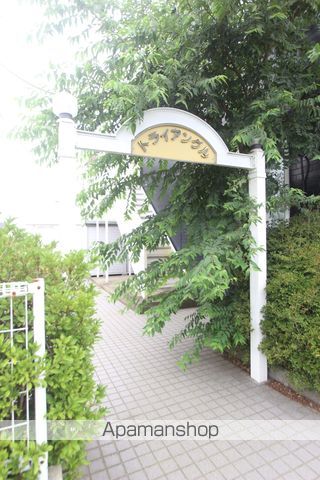 トライアングルの玄関写真