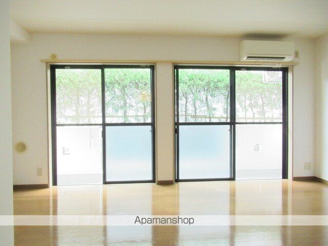 グランベル松陰[1DK/35.97m2]のリビング・居間