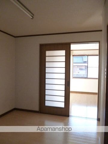 センチュリー21 A棟の内装写真