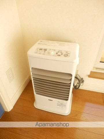 タウンハウス早水Aの内装写真