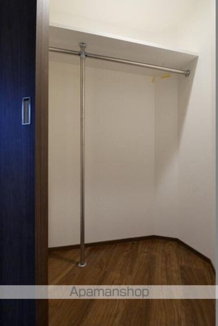 東京都新宿区山吹町[1LDK/40.66m2]の内装4