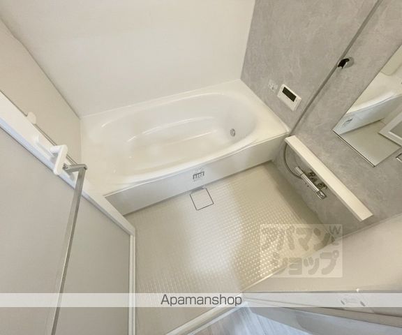 WEST FIELDの内装写真