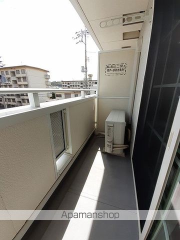 ターナリーVの内装写真