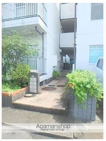 メゾン東大和の玄関写真