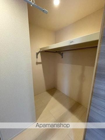 コリーヌ宮の町の内装写真