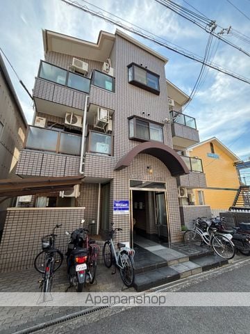ヴェルナール忠岡の外観写真