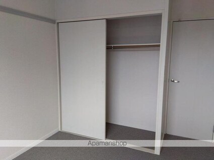 レオパレスルミエール[2DK/49.68m2]の収納