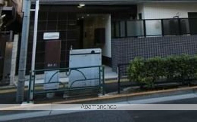 ピアコートTM板橋本町の玄関写真