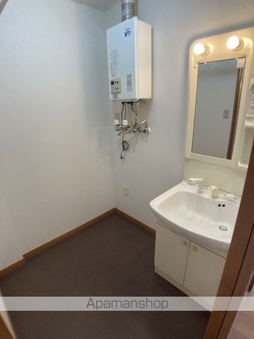 十三和マンションの内装写真