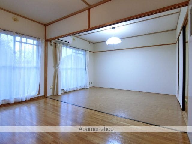 サウスステーションの内装写真