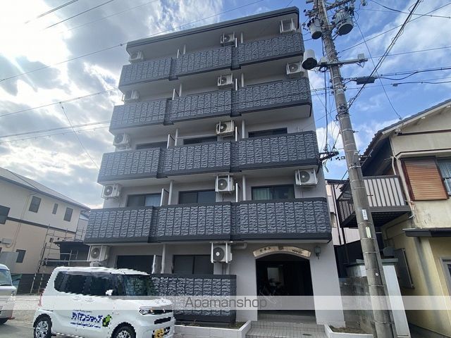 カモエKマンションの外観写真