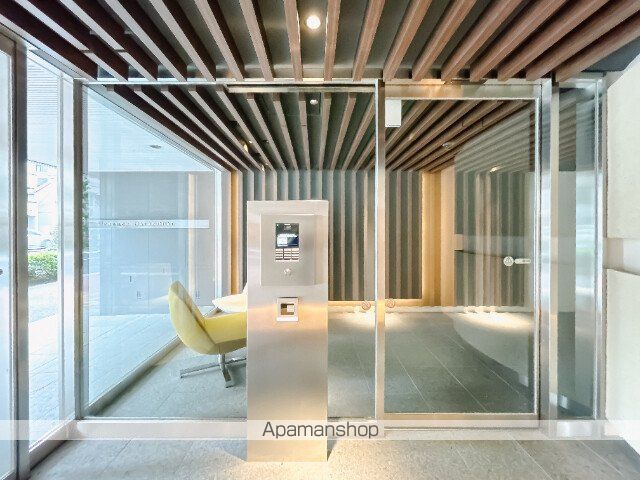 アーバネックス旗の台の玄関写真