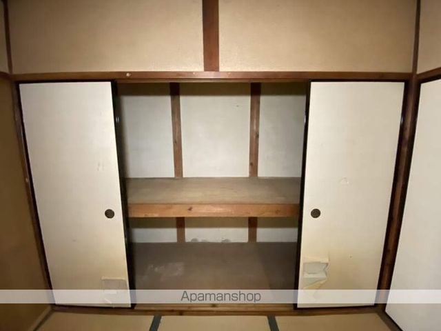 山岡様平屋西棟の内装写真