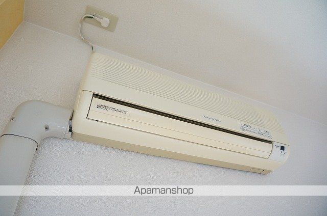 オリーブの内装写真