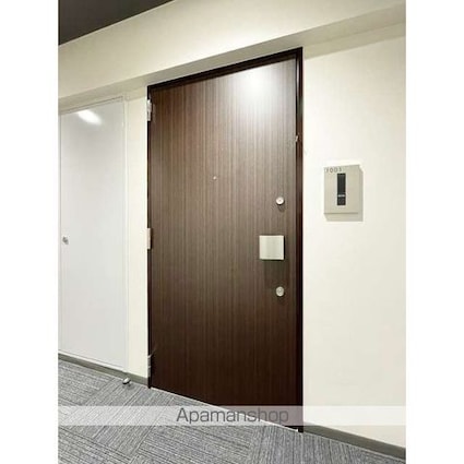 ミリアレジデンス広尾[1K/25.44m2]の玄関