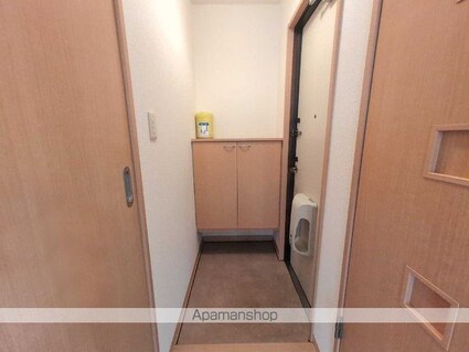 フォレスタ等々力[1LDK/41.92m2]の玄関4