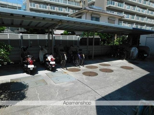 フラワーハイツ久米の内装写真